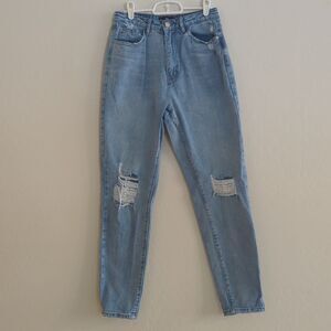 Missguided Riot High Rise Mom Distressed Denim Jean Loose Fit - Size 4